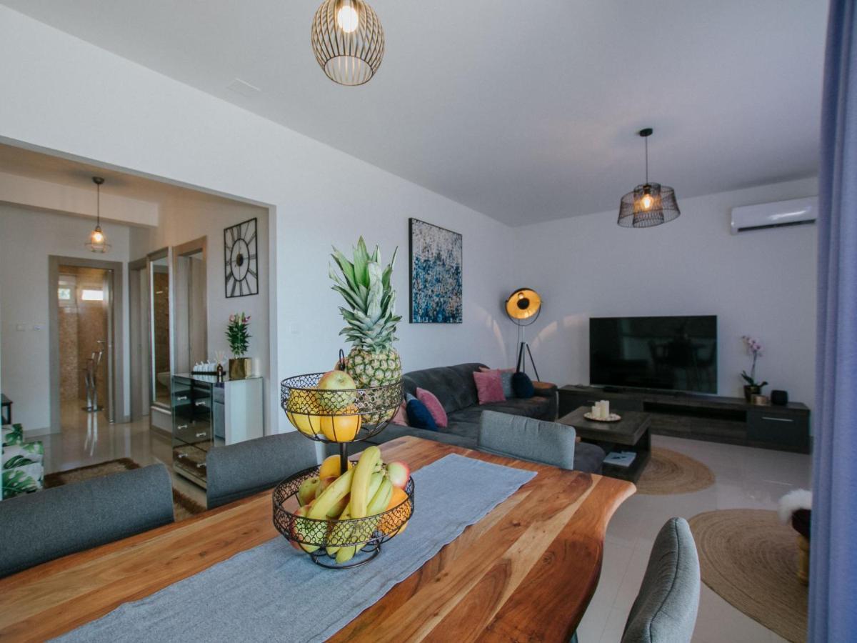 Luxury Apartment Di Trogir Exterior photo